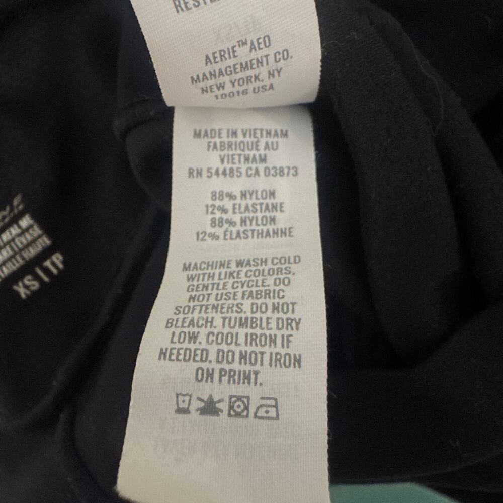 Aerie OFFLINE Real Me High Rise Flare Leggings Black XS - Picture 8 of 8
